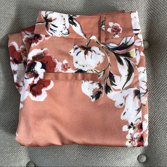 Bishop + Young Satin Floral Taper Pants NWOT S - Picture 6 of 6